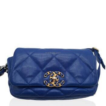 【ヴィンテージ】Rank:S☆Chanel Blue Small C19 Sereis29 Bag Chanel Medium Blue Jersey 19 Flap Bag - Luxe Du Jour